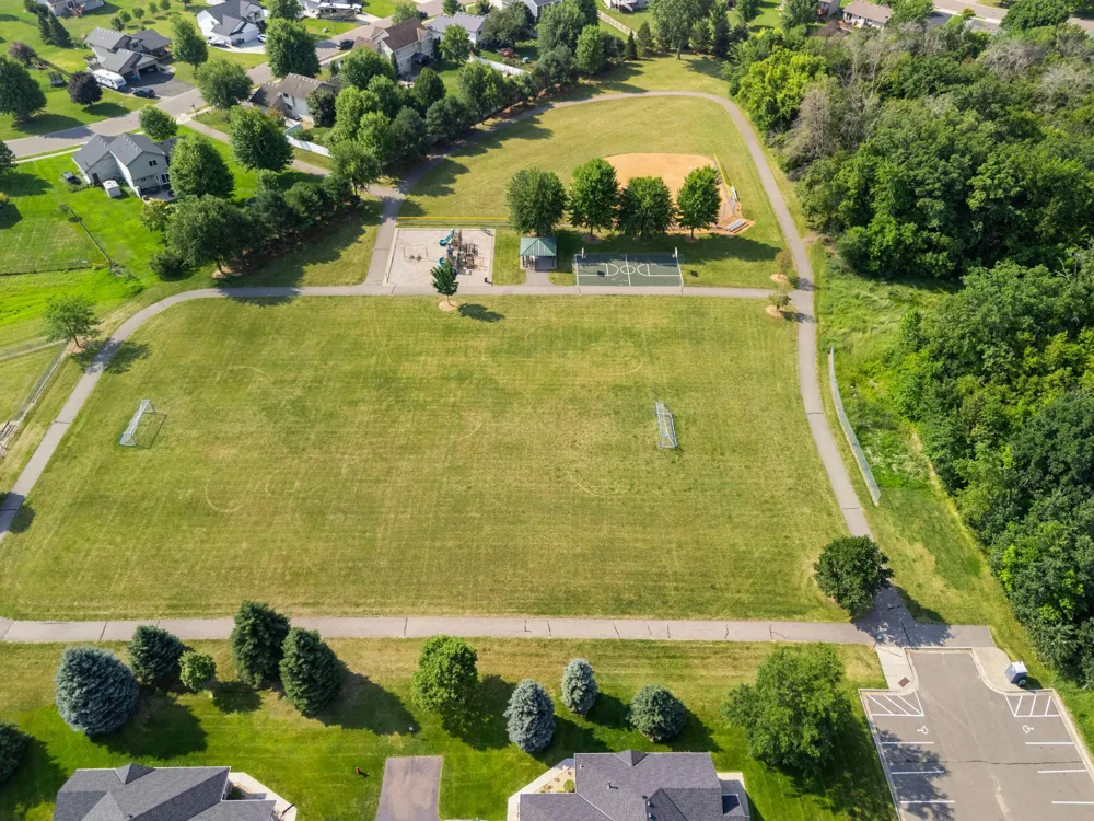 10390 64th Street NE Albertville, MN 55301