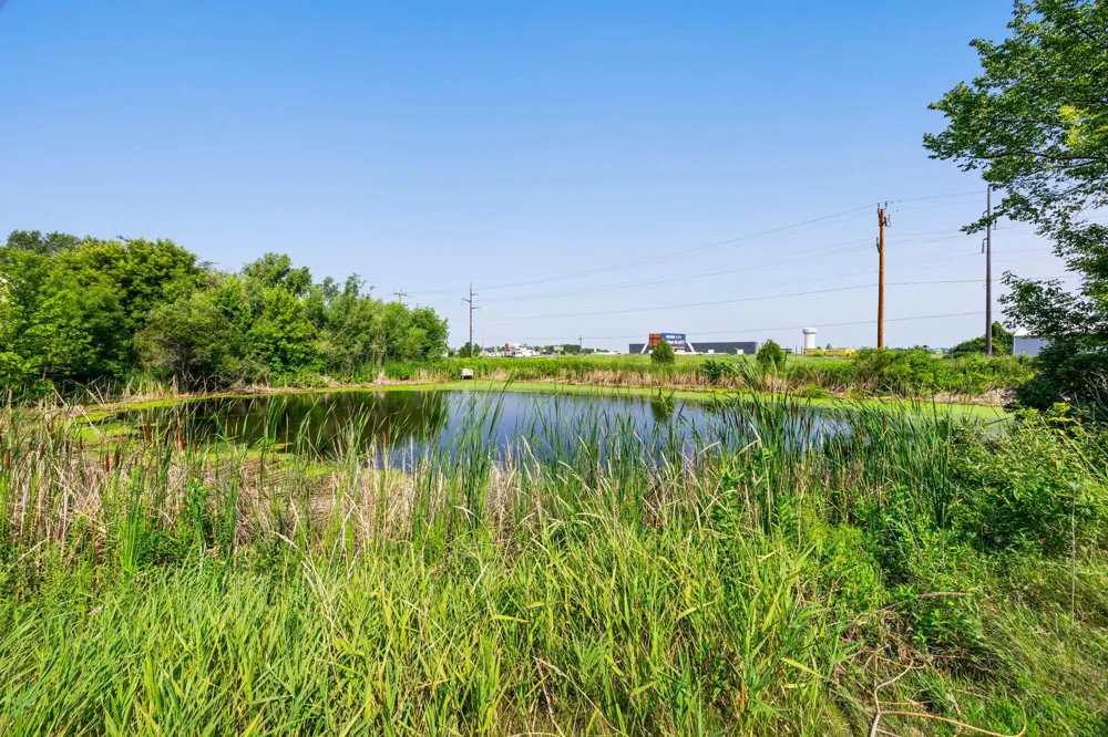 10390 64th Street NE Albertville, MN 55301