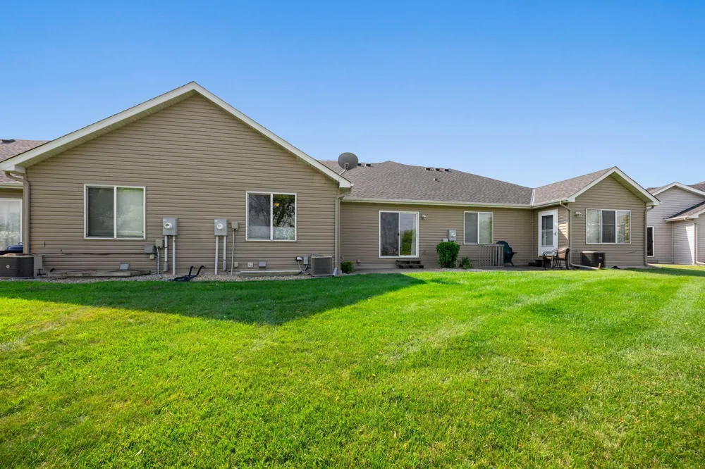 10390 64th Street NE Albertville, MN 55301