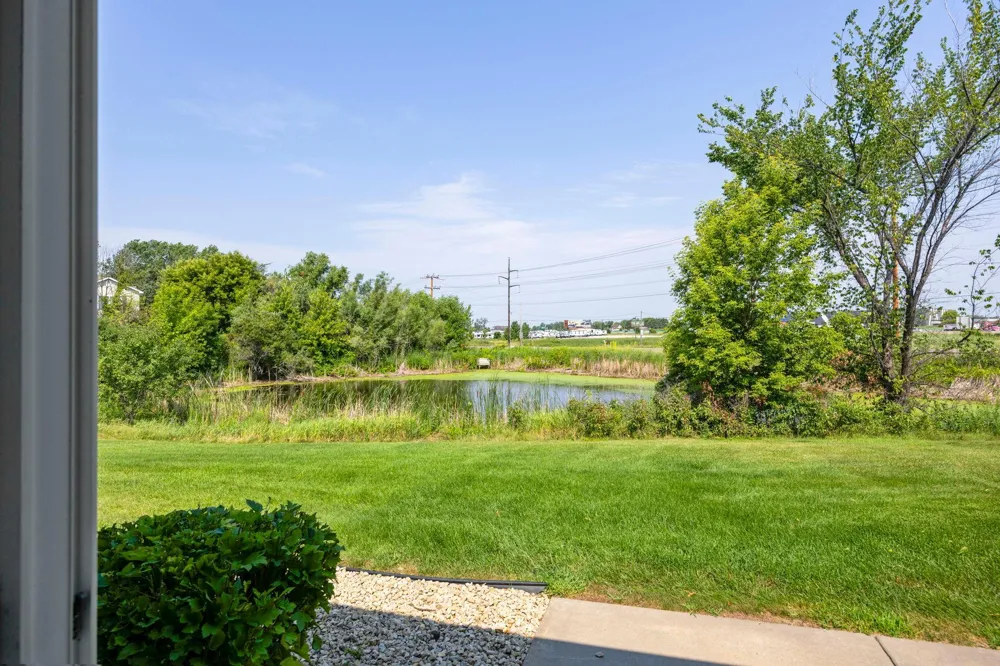 10390 64th Street NE Albertville, MN 55301