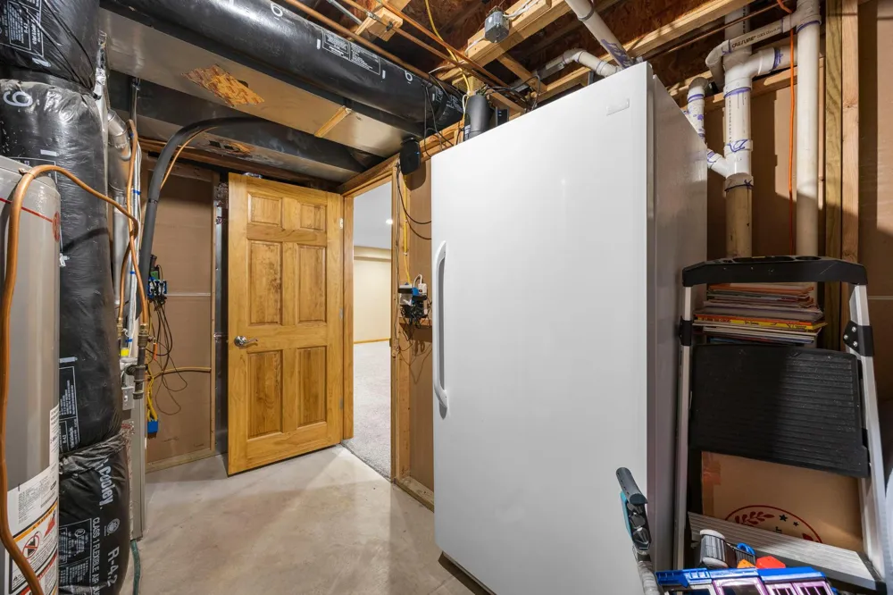 10390 64th Street NE Albertville, MN 55301
