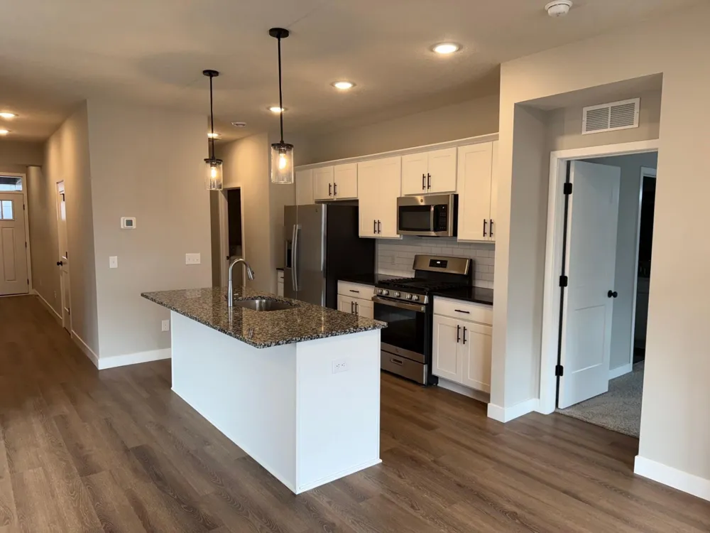 10479 Robinwood Road Victoria, MN 55318