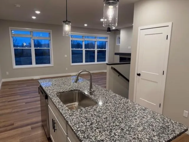 10479 Robinwood Road Victoria, MN 55318