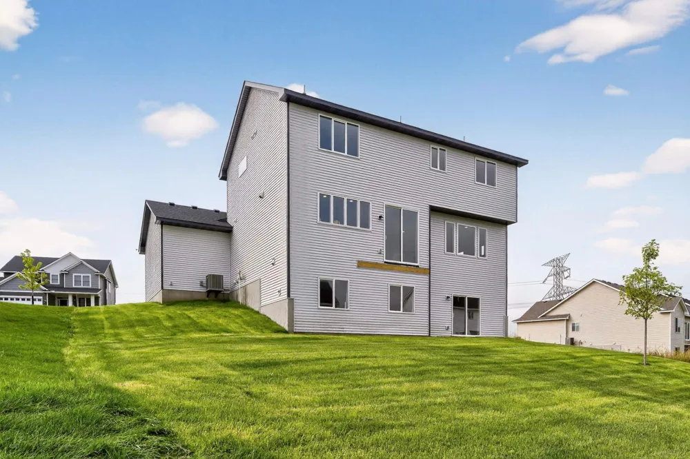 22391 Makah Street NW Oak Grove, MN 55303