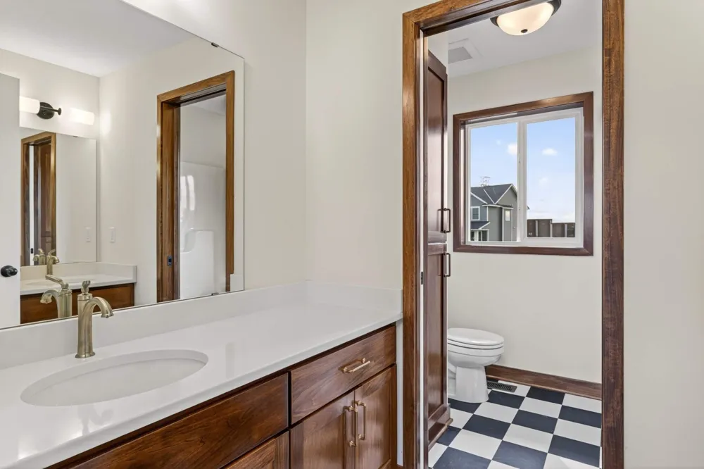22391 Makah Street NW Oak Grove, MN 55303