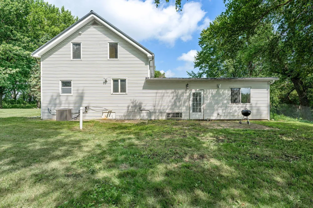 26889 145th Street New Richland, MN 56072