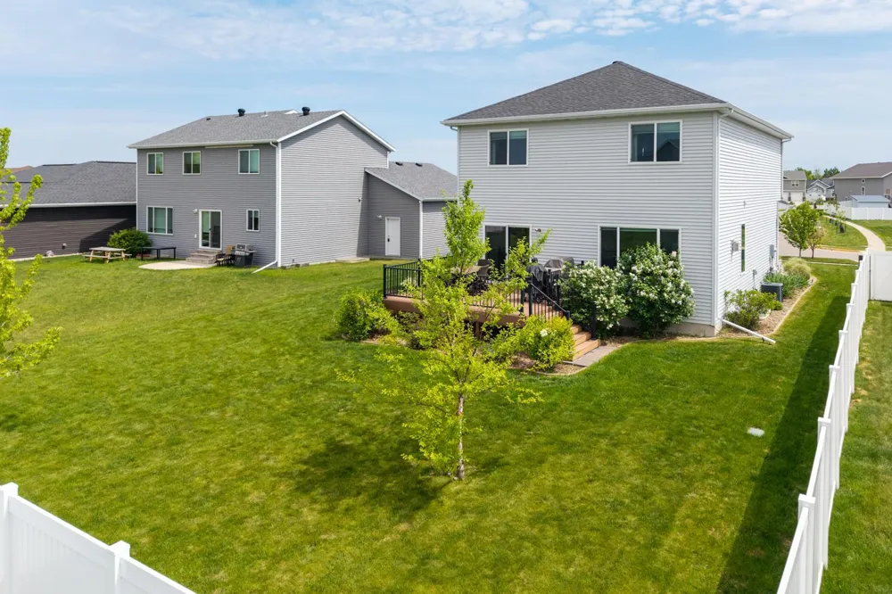 833 Albert Drive W West Fargo, ND 58078