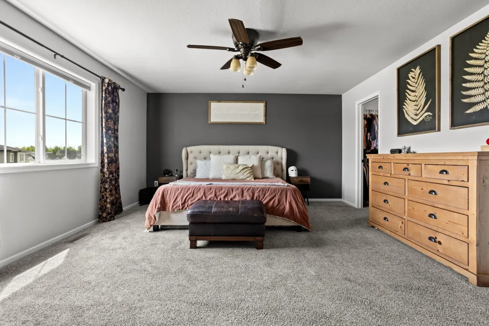 833 Albert Drive W West Fargo, ND 58078