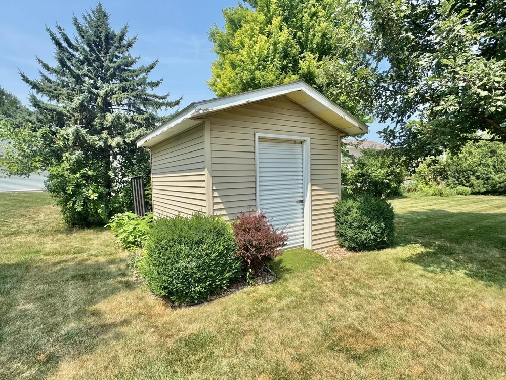 702 S Saratoga Street Marshall, MN 56258