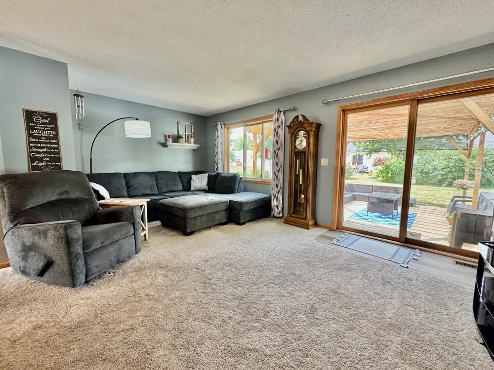 702 S Saratoga Street Marshall, MN 56258