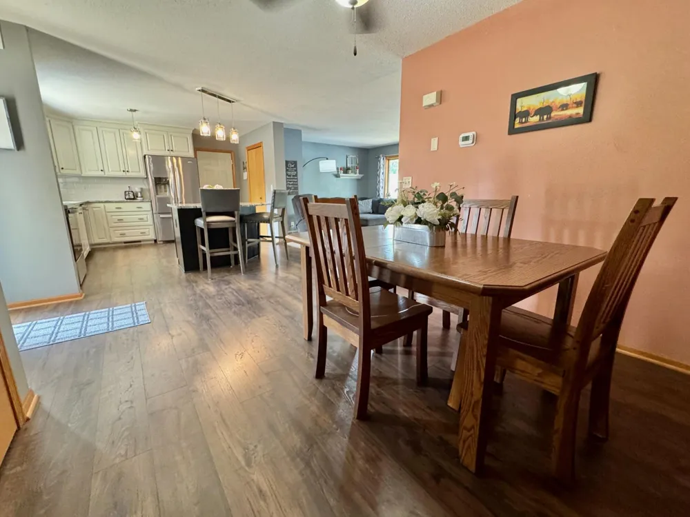 702 S Saratoga Street Marshall, MN 56258