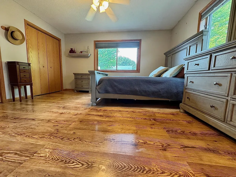 702 S Saratoga Street Marshall, MN 56258