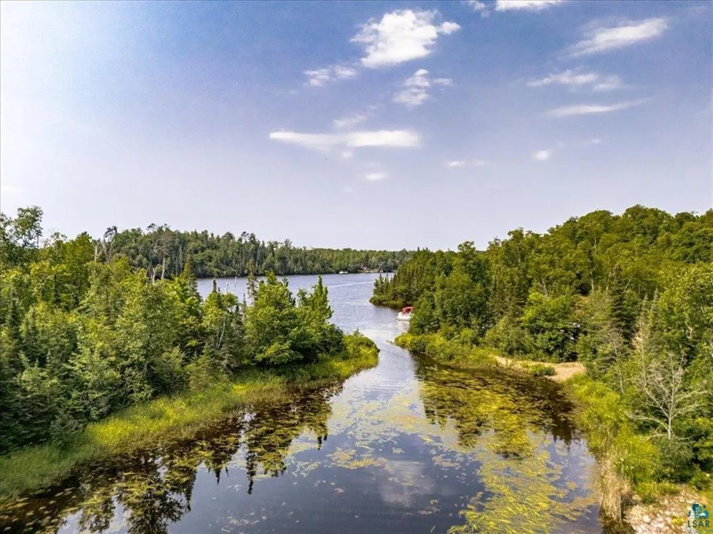 6906 W Van Road Duluth, MN 55803