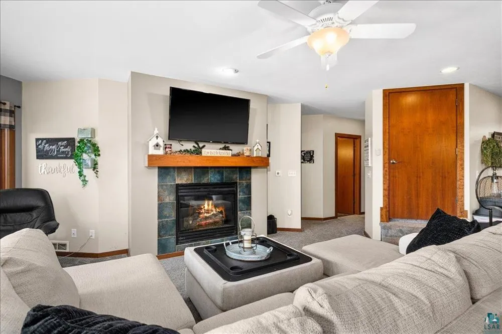 6906 W Van Road Duluth, MN 55803
