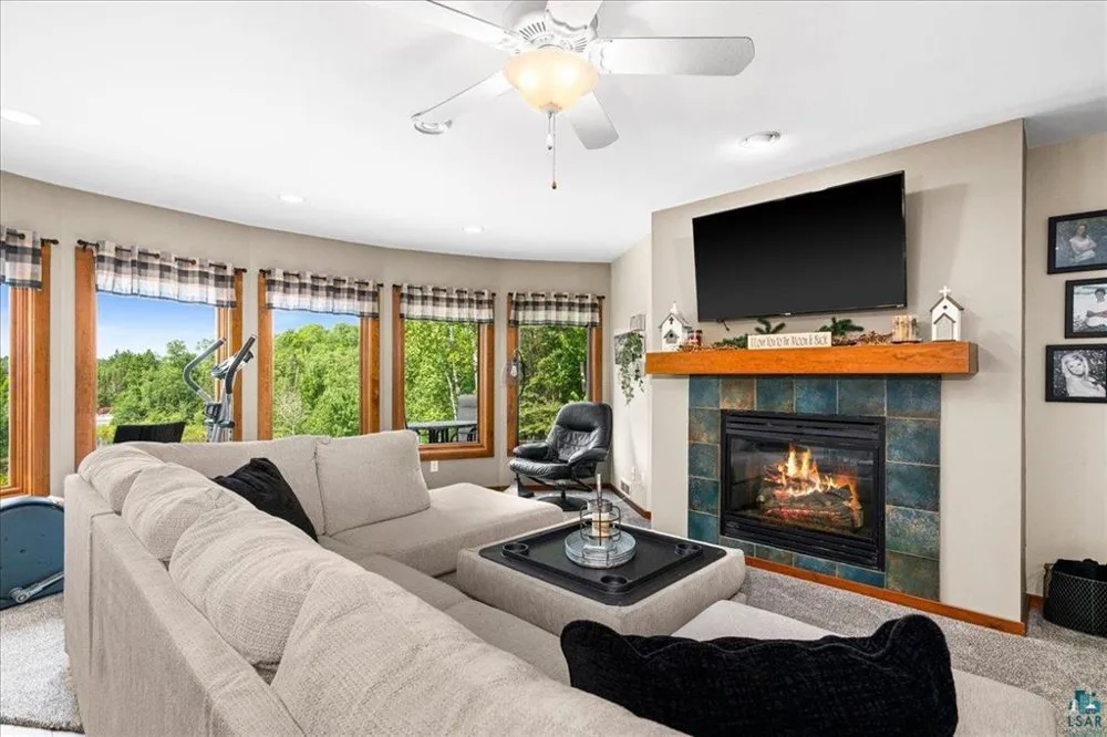 6906 W Van Road Duluth, MN 55803