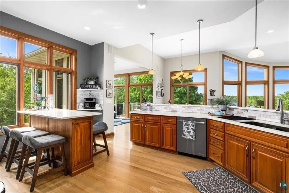 6906 W Van Road Duluth, MN 55803