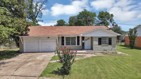 8533 Blossom Lane
