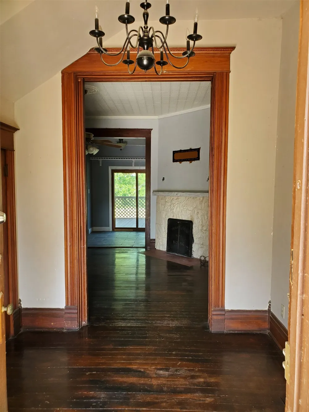301 Pettit Throckmorton, TX 76483