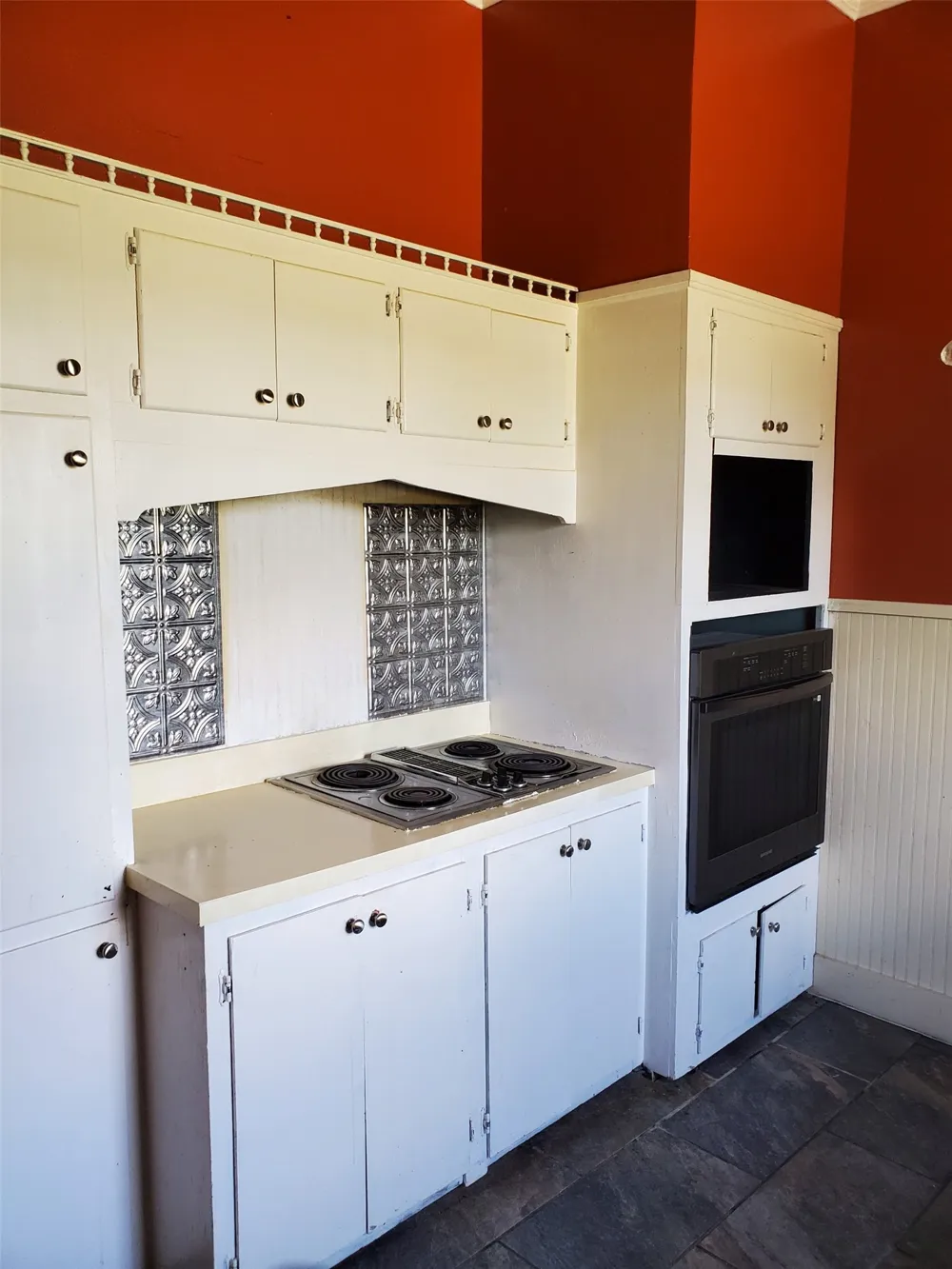 301 Pettit Throckmorton, TX 76483