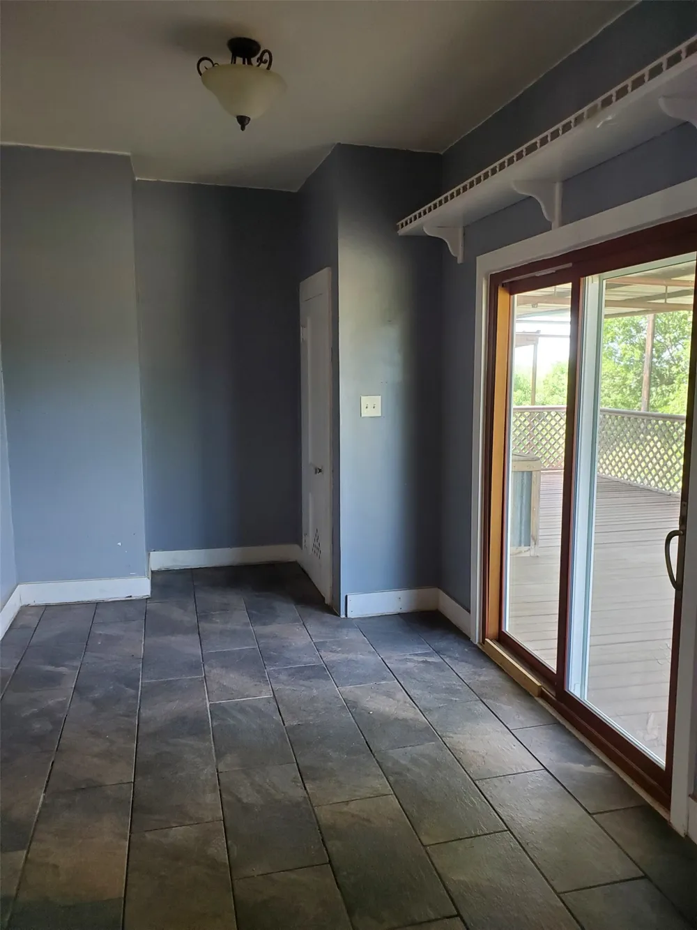301 Pettit Throckmorton, TX 76483