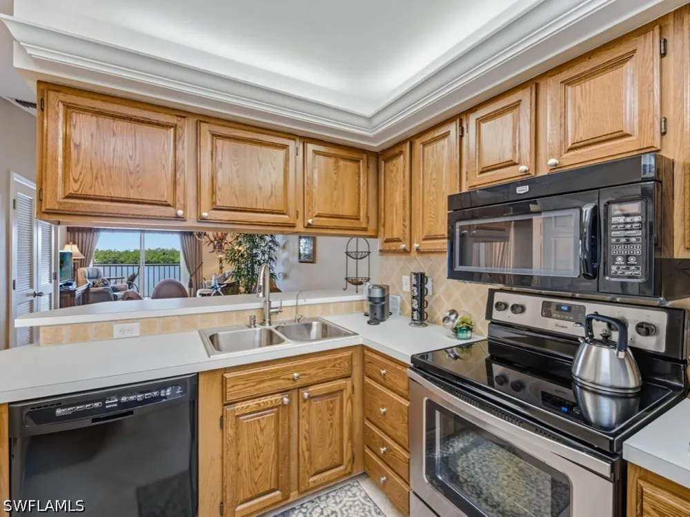 Mainsail Drive #413 Naples, FL 34114