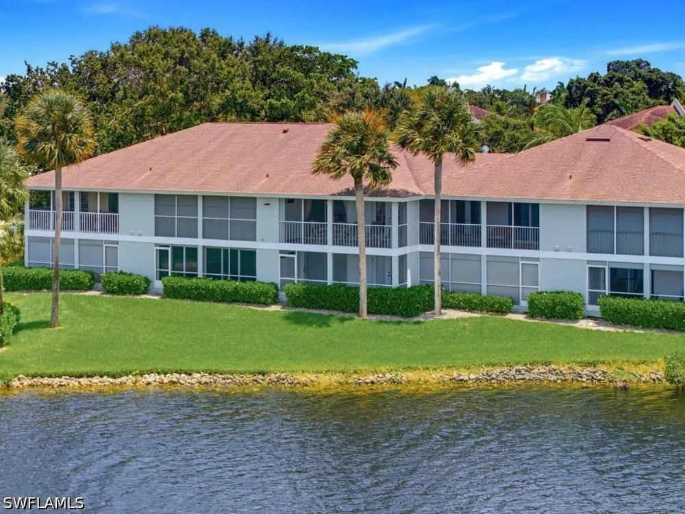 Mainsail Drive #413 Naples, FL 34114