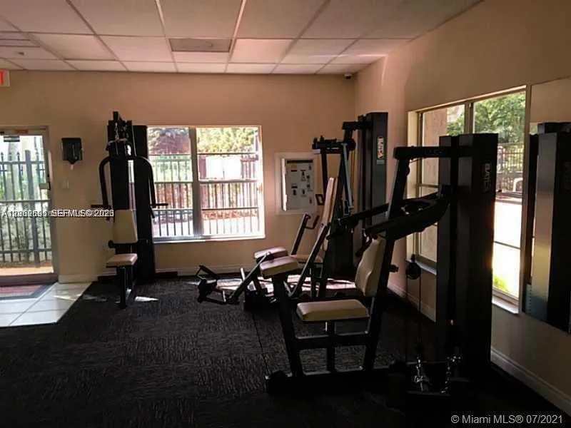 721 Pine Island Rd #104 Plantation, FL 33324
