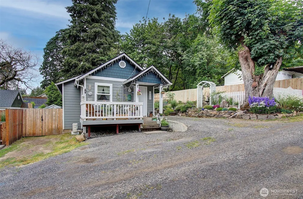 2311 SW 6th Avenue #10 Camas, WA 98607