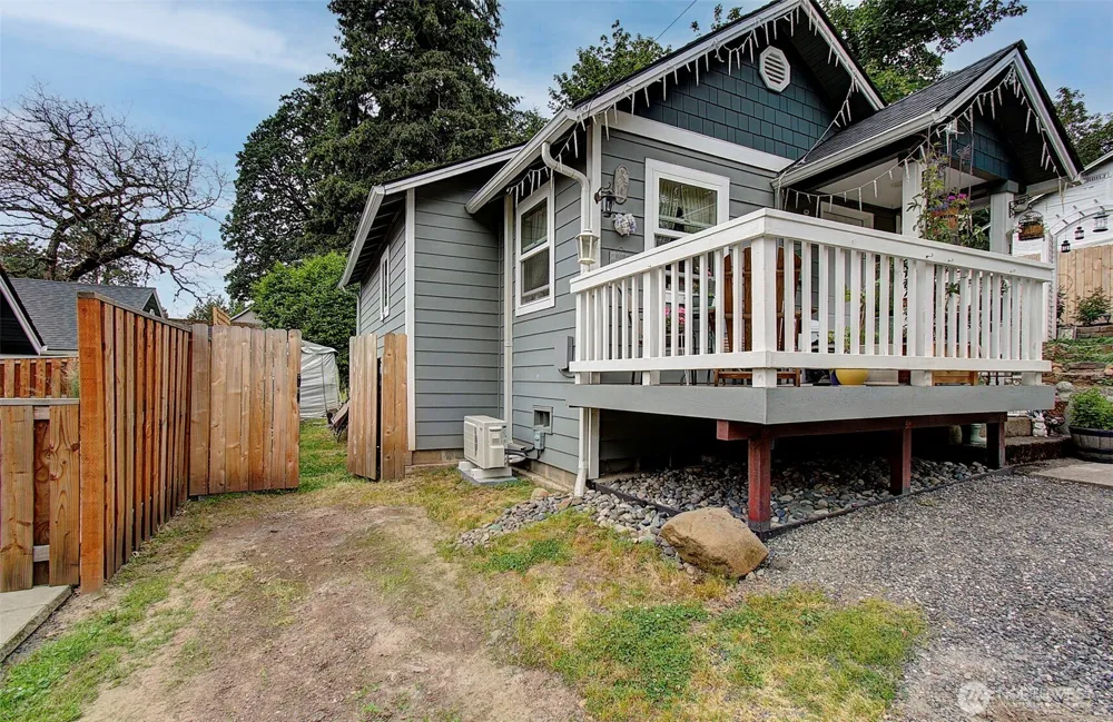 2311 SW 6th Avenue #10 Camas, WA 98607