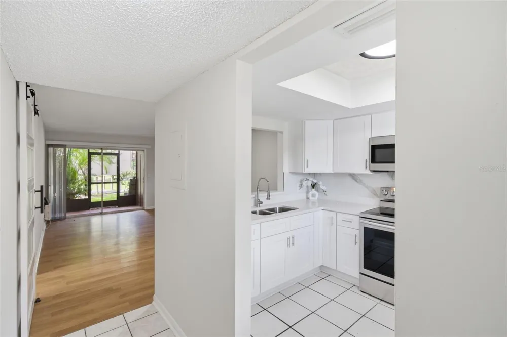 6314 NEWTOWN CIRCLE #14A2 Tampa, FL 33615