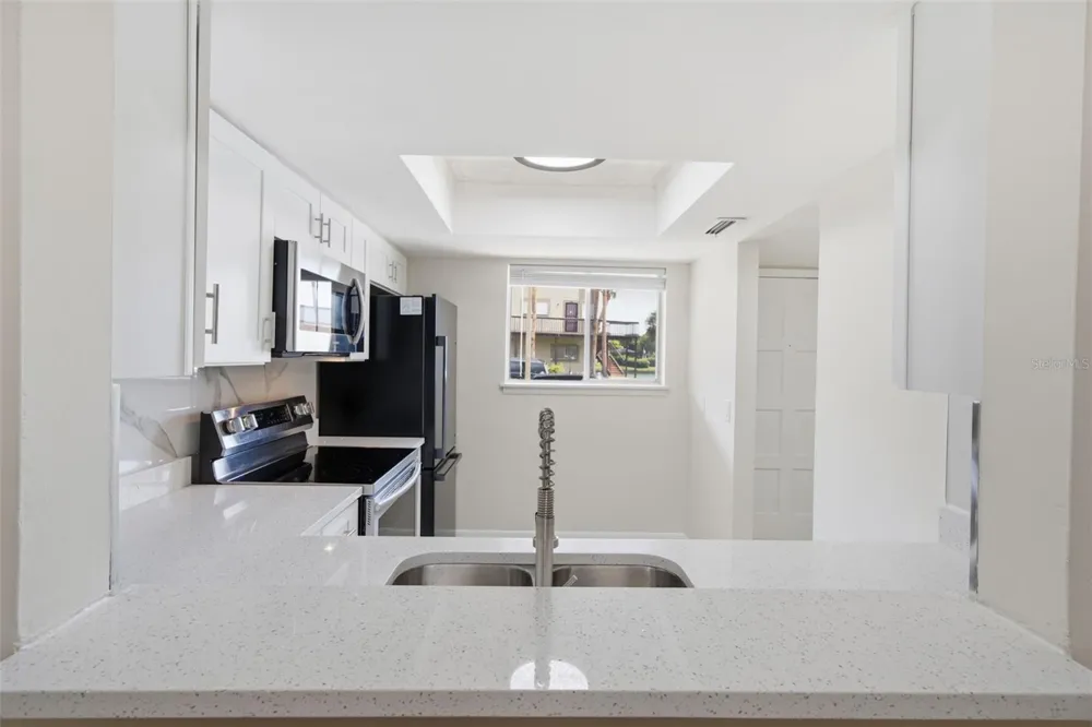 6314 NEWTOWN CIRCLE #14A2 Tampa, FL 33615