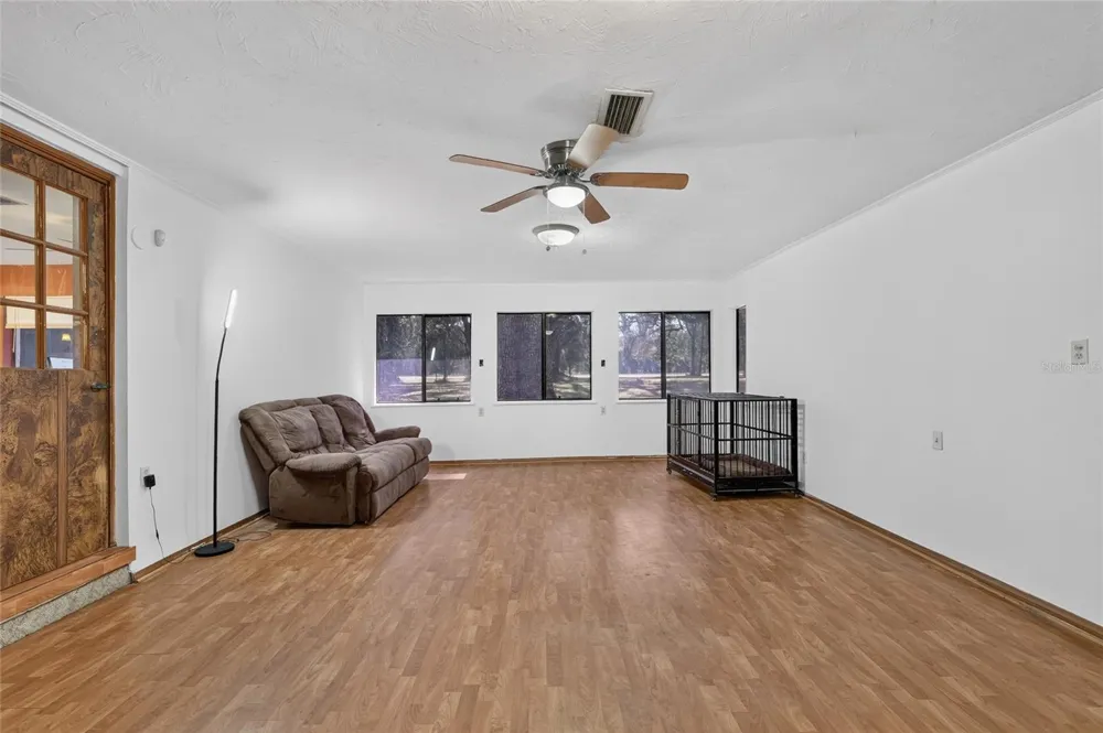 18741 US HIGHWAY 301 Citra, FL 32113