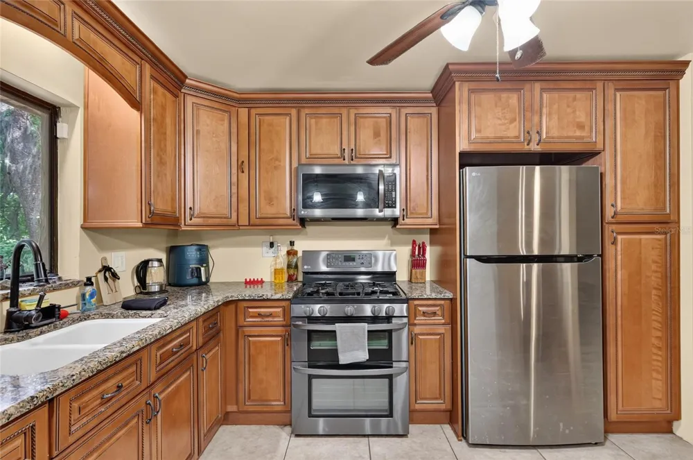 18741 US HIGHWAY 301 Citra, FL 32113