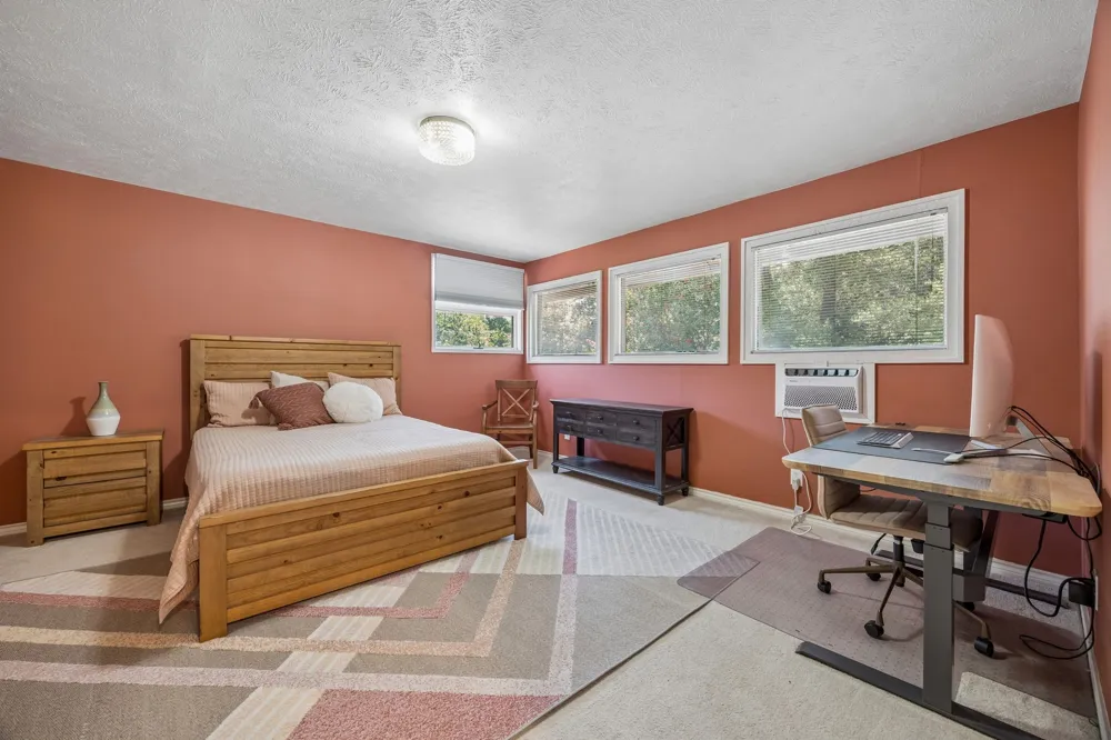 2813 Raintree Drive Carrollton, TX 75006