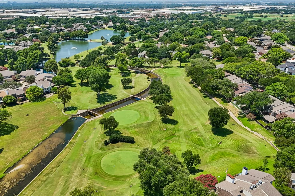 2813 Raintree Drive Carrollton, TX 75006