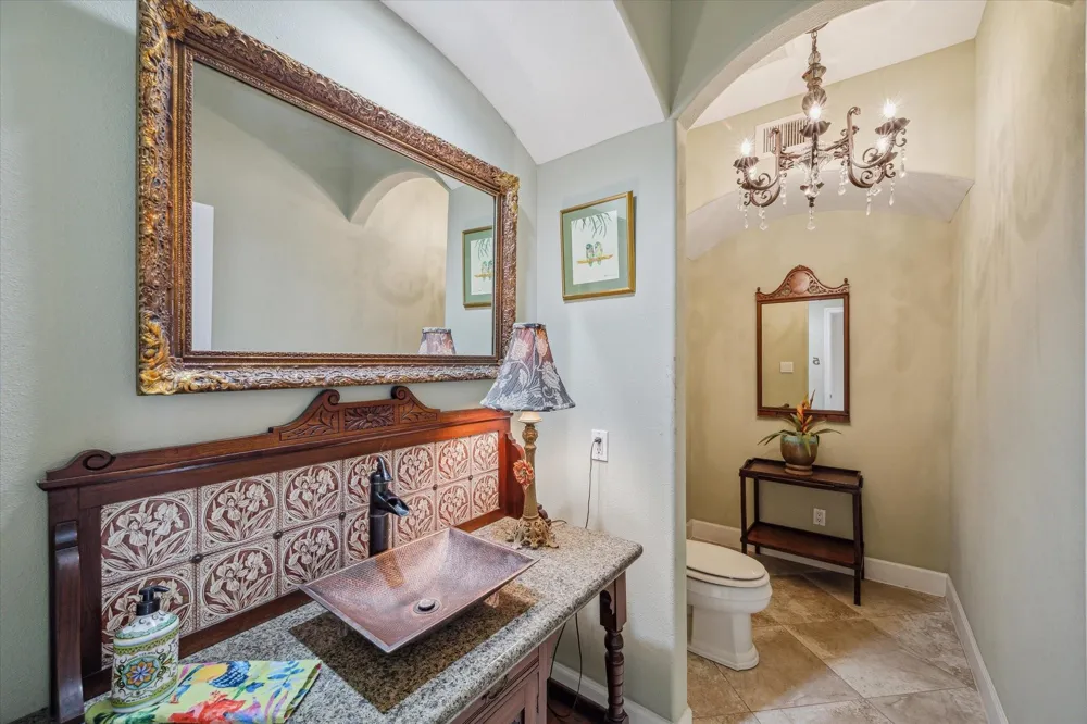5 Harbor Lane Kemah, TX 77565