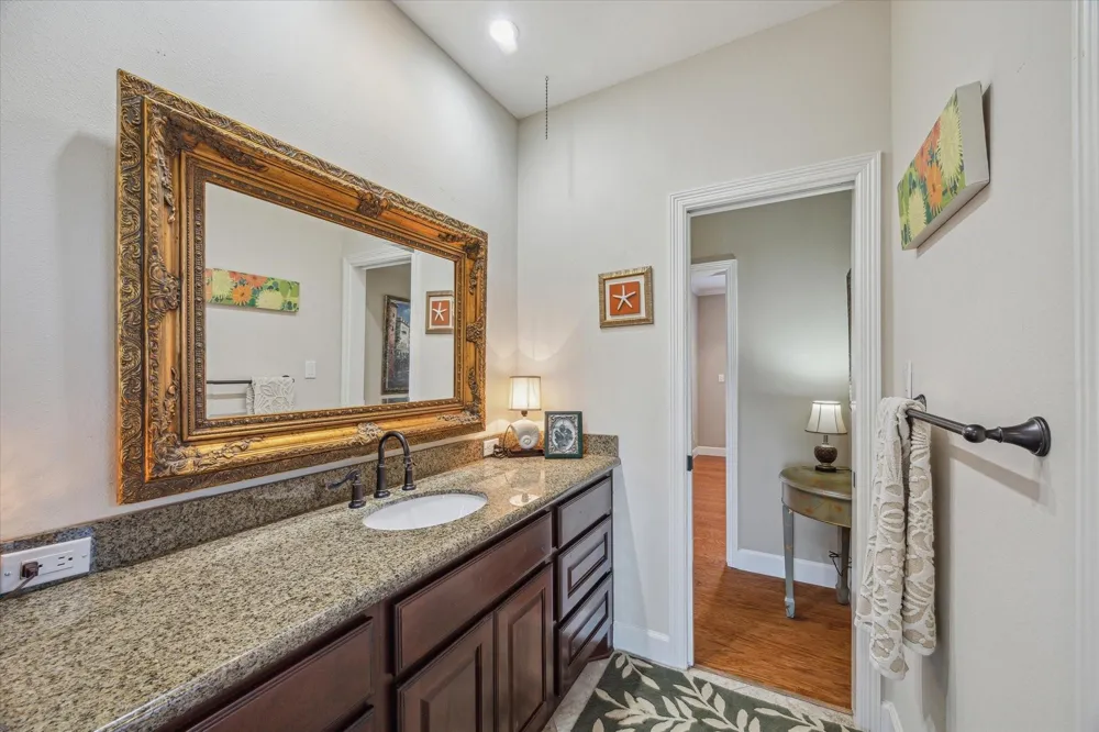 5 Harbor Lane Kemah, TX 77565