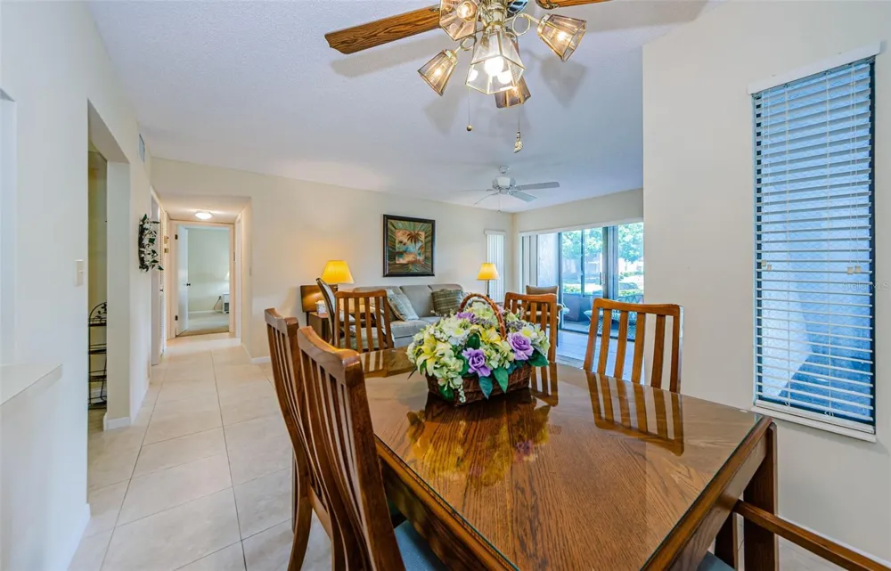 1151 PINE RIDGE CIRCLE W #F1 Tarpon Springs, FL 34688