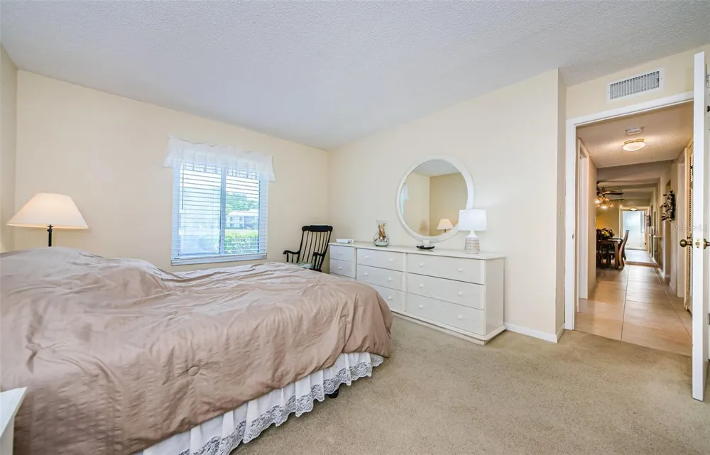 1151 PINE RIDGE CIRCLE W #F1 Tarpon Springs, FL 34688