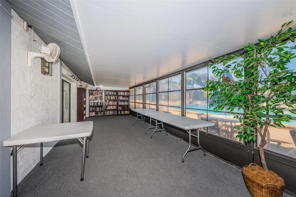 1151 PINE RIDGE CIRCLE W #F1 Tarpon Springs, FL 34688