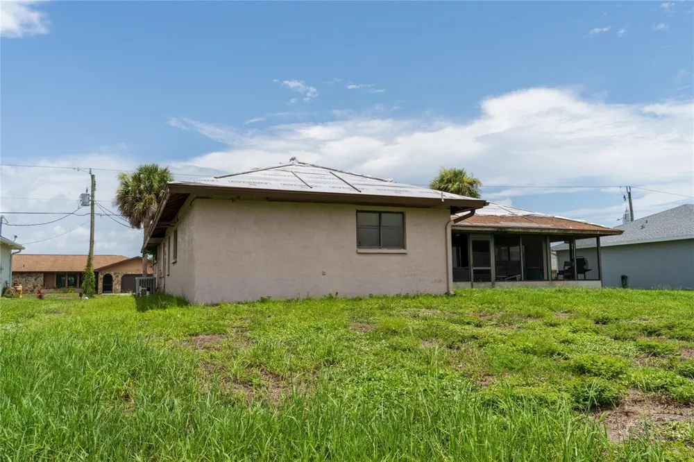 273 ROTONDA CIRCLE Rotonda West, FL 33947
