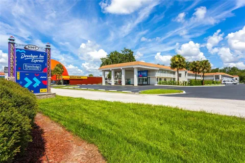 5367 W IRLO BRONSON MEMORIAL HIGHWAY #2-214