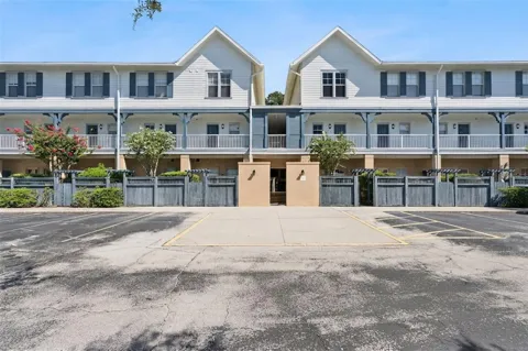 720 CELEBRATION AVENUE #235
