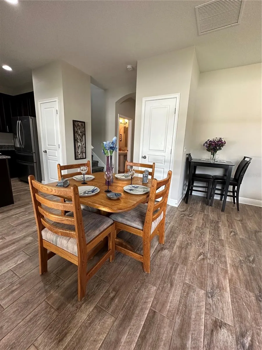 3313 W WALNUT STREET Tampa, FL 33607