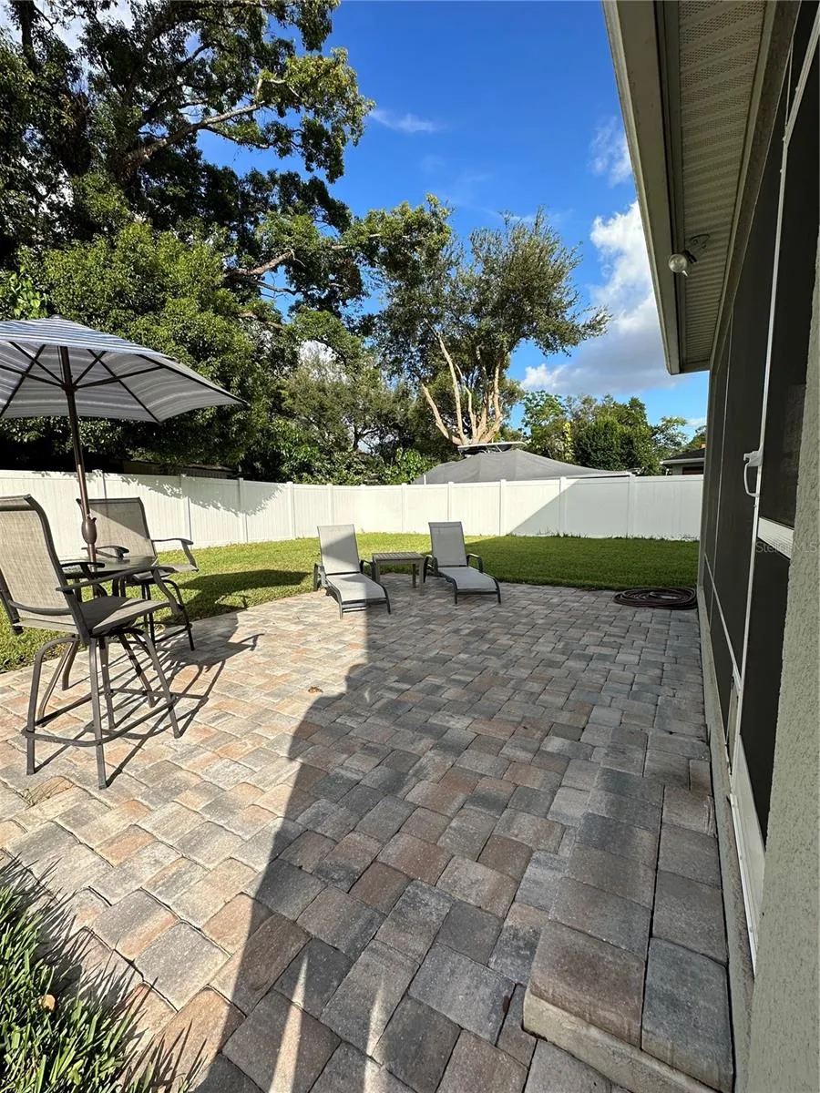 3313 W WALNUT STREET Tampa, FL 33607