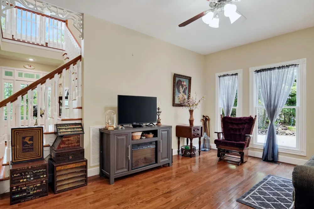10739 Monterey Hwy Monterey, TN 38574