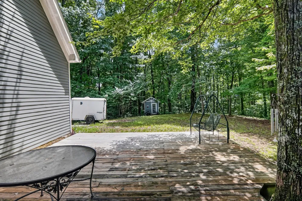 10739 Monterey Hwy Monterey, TN 38574
