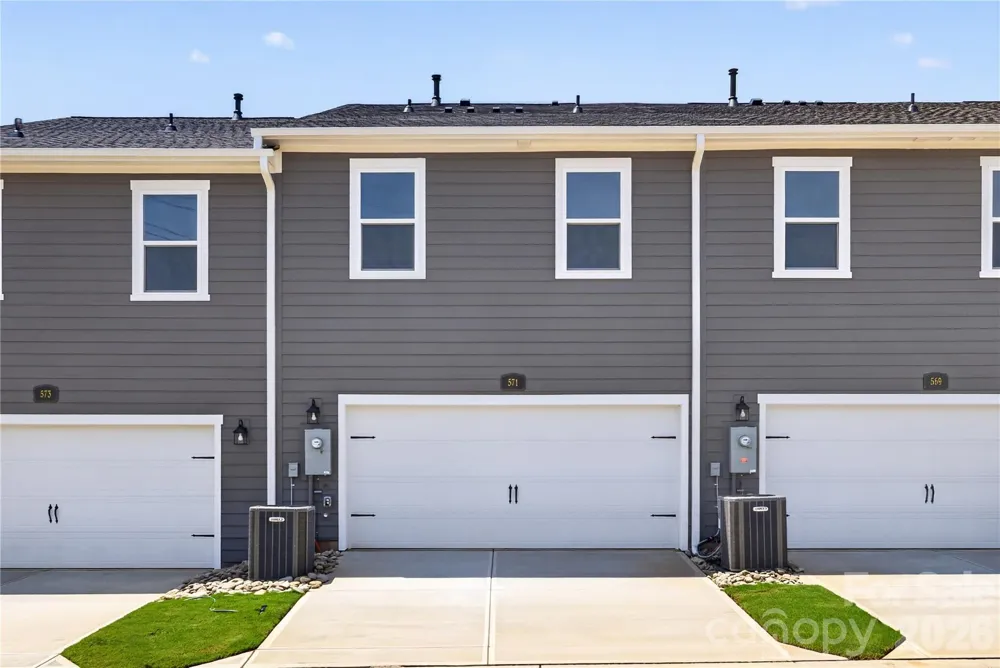 571 Cape Cod Way Rock Hill, SC 29732