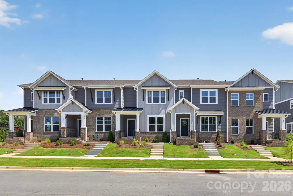 571 Cape Cod Way Rock Hill, SC 29732