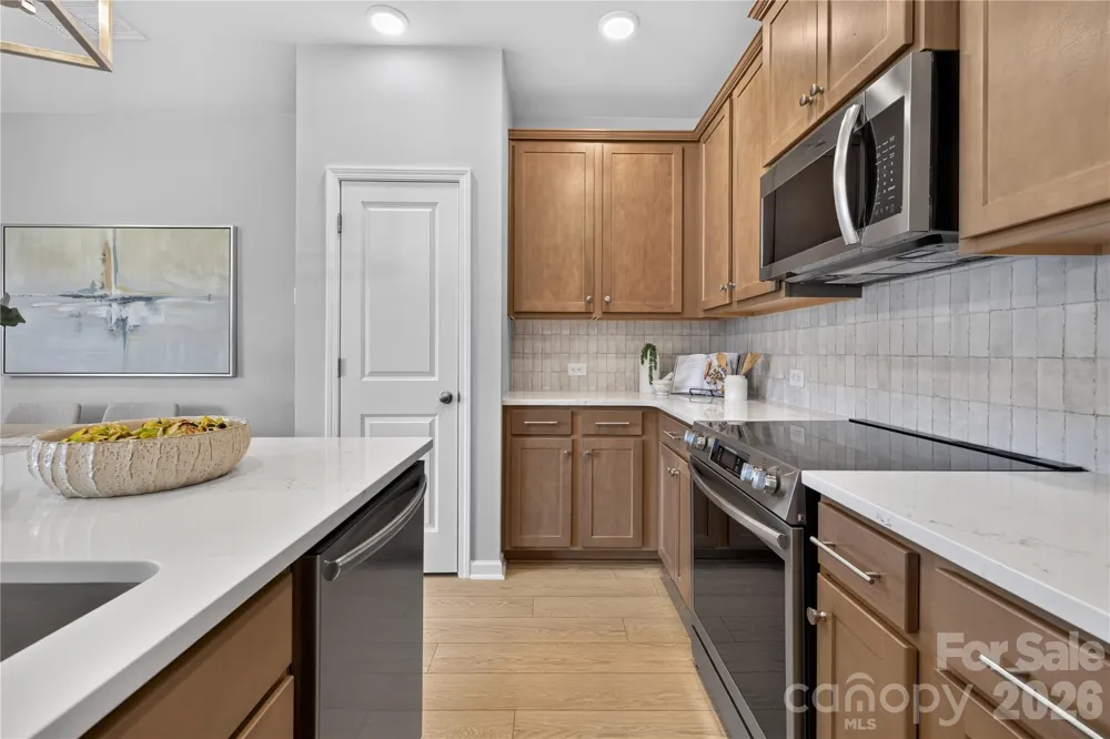 571 Cape Cod Way Rock Hill, SC 29732